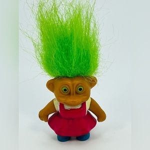 Soma Mini Troll Doll Green Hair Pink Dress 1.75” Vintage PVC